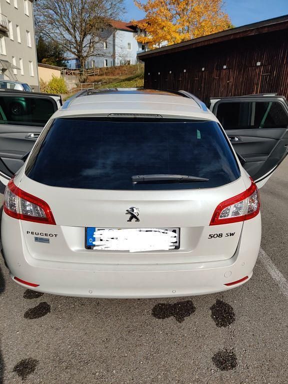 Gebraucht Peugeot 508 SW Allure 163 PS (119 kW) 2012 Weiß Kombi