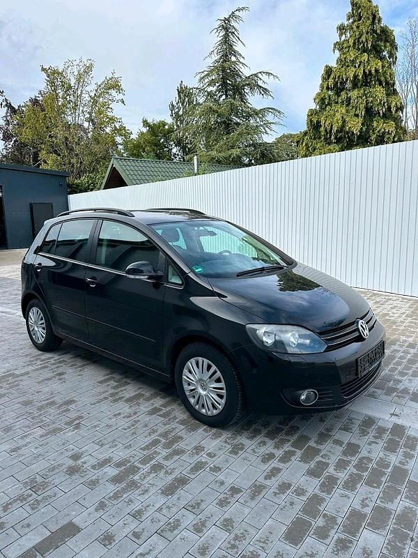 Schwarz Gebraucht 2025 VW Golf Plus Cross Van / Kleinbus | 3.699 € - Bild 1/4
