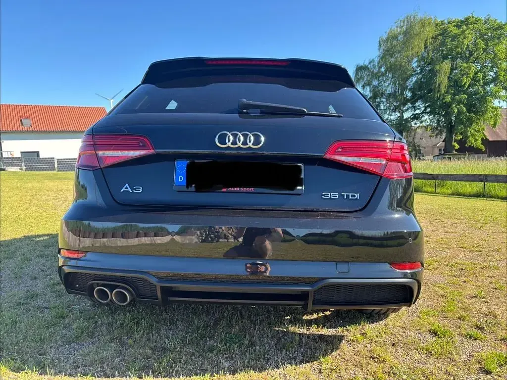 Gebraucht Audi A3 S-Line 150 PS (110 kW) 2019 Schwarz Limousine