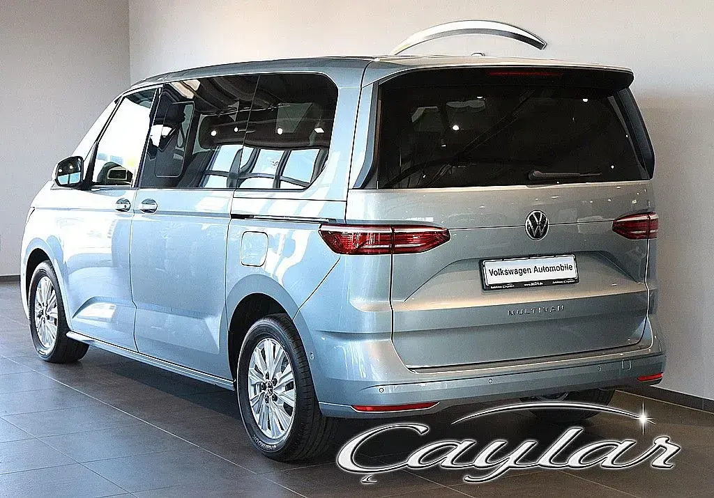 Gebraucht VW Multivan 204 PS (150 kW) 2024 Monograusilber metallic Van / Kleinbus