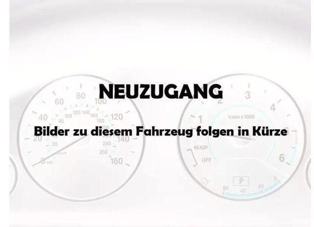 Silber Gebraucht 2011 Mercedes C180 Avantgarde Limousine | 4.999 € (Superpreis) - Bild 1/1