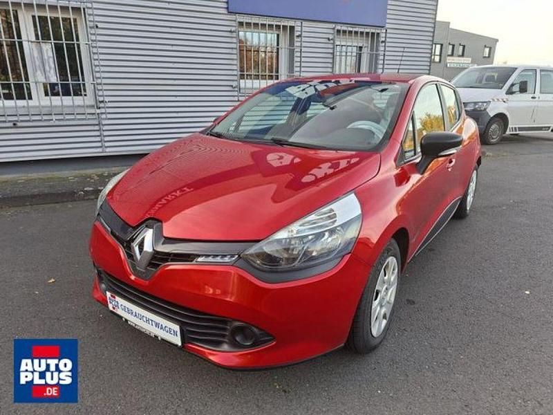 Rouge flamme Gebraucht 2016 Renault Clio IV Life Kleinwagen | 6.399 € (Fairer Preis) - Bild 1/4