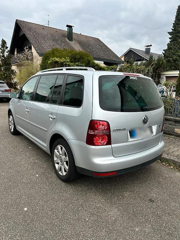 Gebraucht VW Touran 170 PS (125 kW) 2007 Silber Van / Kleinbus