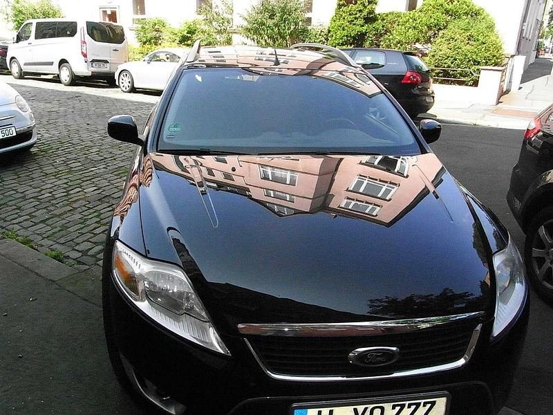 Schwarz Gebraucht 2010 Ford Mondeo Kombi | 2.750 € (Guter Preis) - Bild 1/4