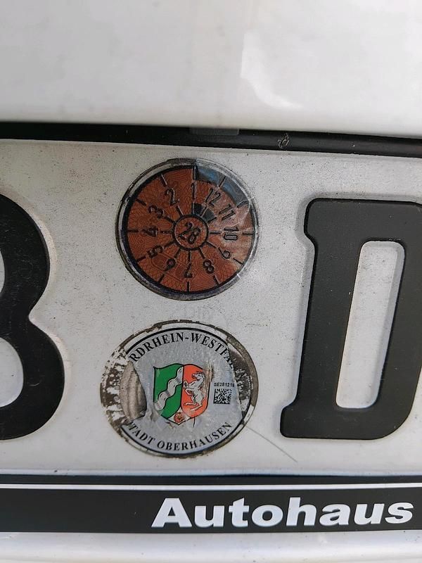 Gebraucht VW Touran R-line 140 PS (102 kW) 2010 Weiß Van / Kleinbus