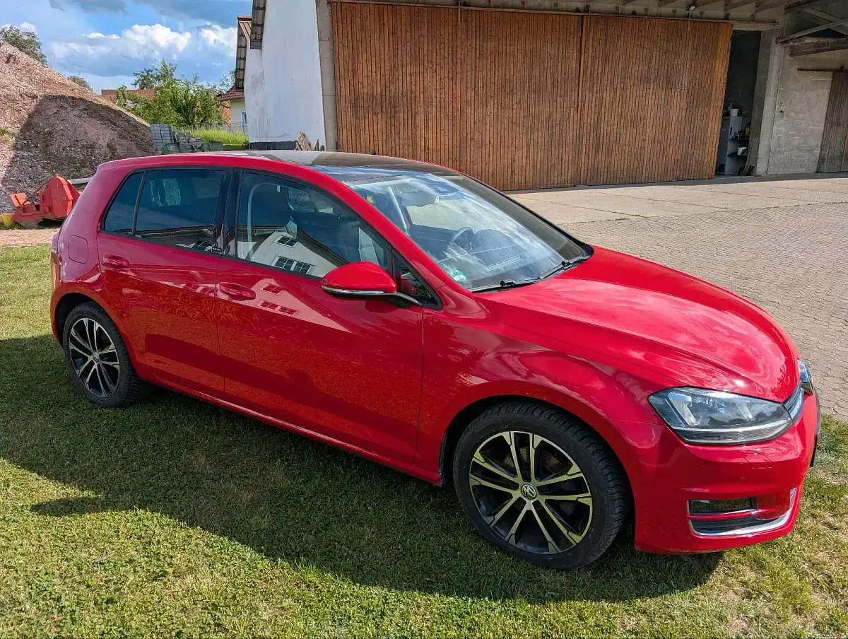 Gebraucht VW Golf VII 150 PS (110 kW) 2016 Rot Limousine