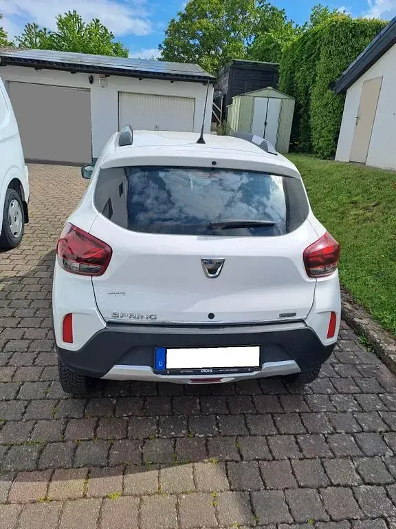 Usado Dacia Spring Essentiel 33 kW (45 CV) 2022 Blanco Utilitario