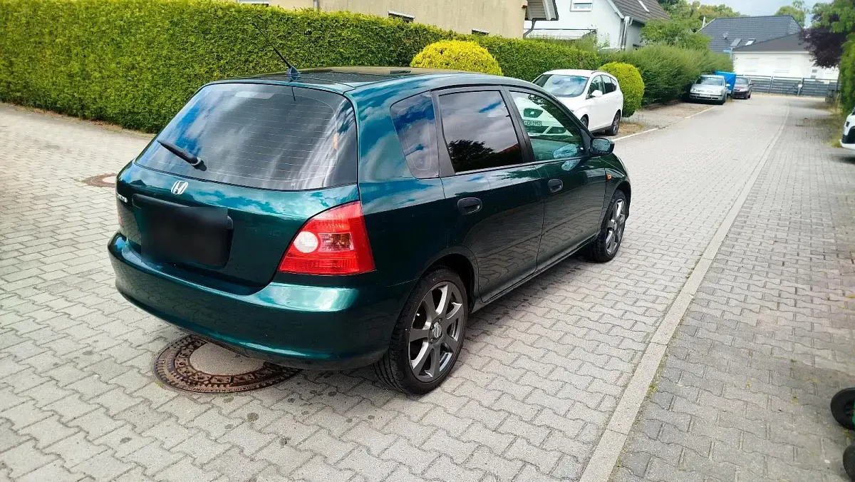 Gebraucht Honda Civic 90 PS (66 kW) 2002 Grün Kleinwagen