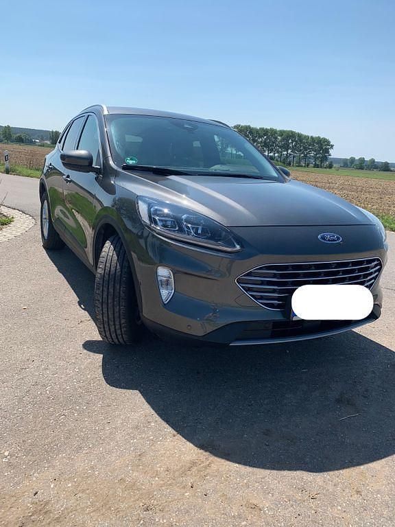 Gebraucht Ford Kuga Titanium X 224 PS (164 kW) 2022 Grau SUV
