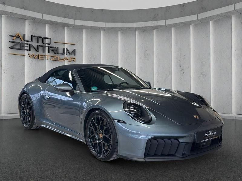 Grau Gebraucht 2025 Porsche 911 Carrera GTS Sport Cabrio | 199.890 € - Bild 1/4