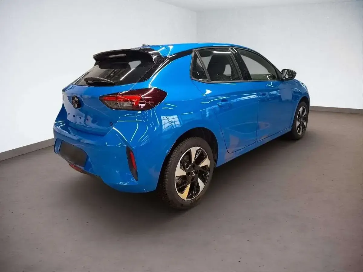 Gebraucht Opel Corsa-e 100 kW (136 PS) 2025 Blau Kleinwagen
