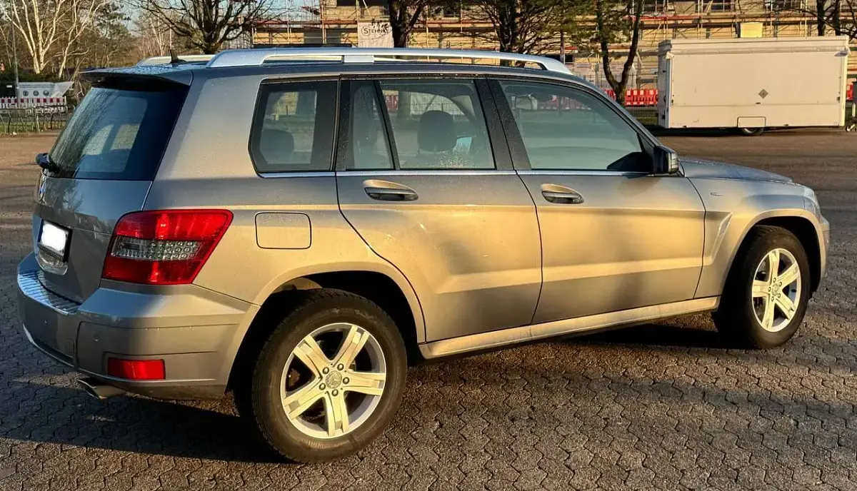 Gebraucht Mercedes GLK220 170 PS (125 kW) 2011 Grau SUV
