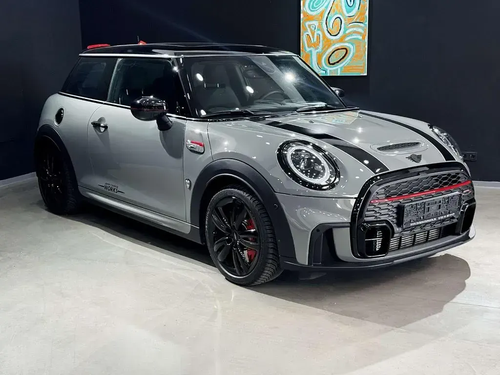 Gebraucht Mini John Cooper Works 231 PS (169 kW) 2022 Moonwalk grey (metallic) Kleinwagen