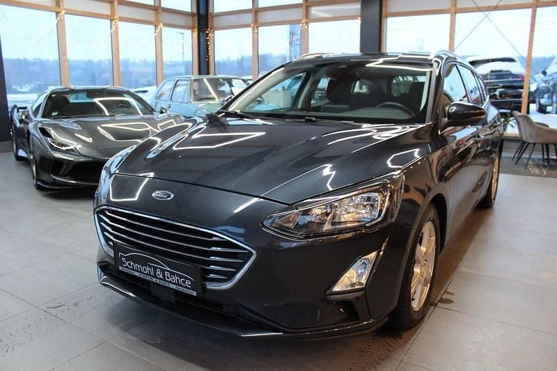 Blau Gebraucht 2020 Ford Focus Titanium Kombi | 12.990 € (Guter Preis) - Bild 1/4