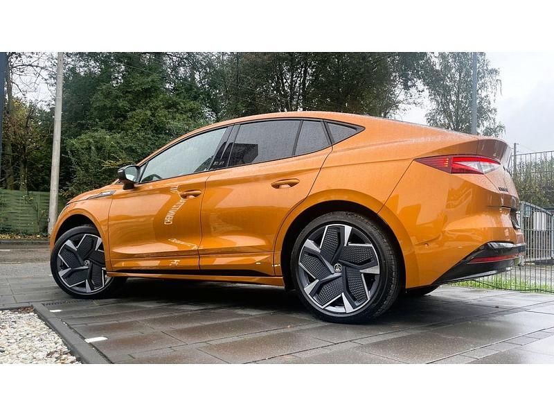 Gebraucht Skoda Enyaq iV RS 219 kW (299 PS) 2024 Phoenixorange (metallic) SUV