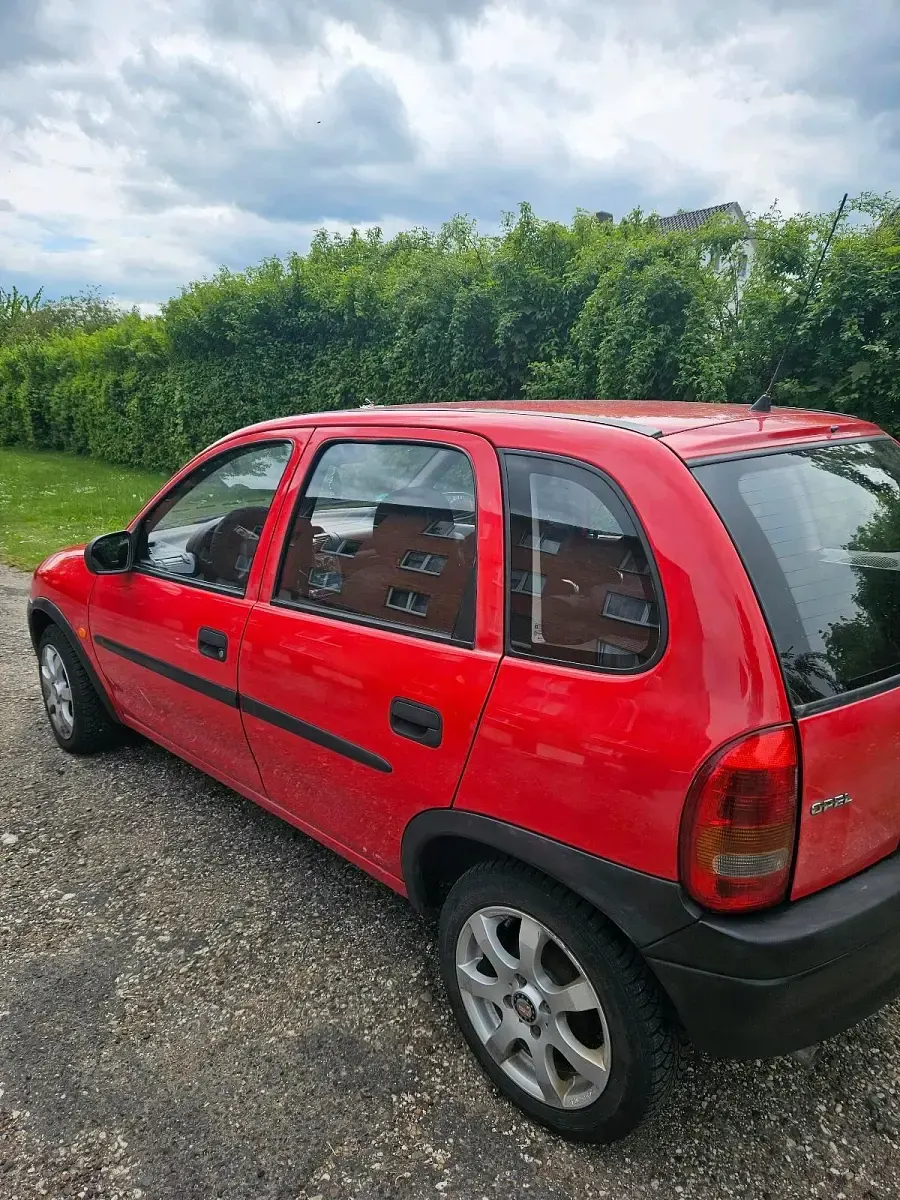 Gebraucht Opel Corsa 58 PS (42 kW) 2000 Rot Kleinwagen