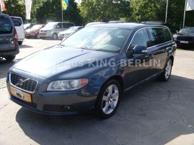 Gebraucht Volvo V70 Summum 163 PS (119 kW) 2008 Blau metallic Kombi