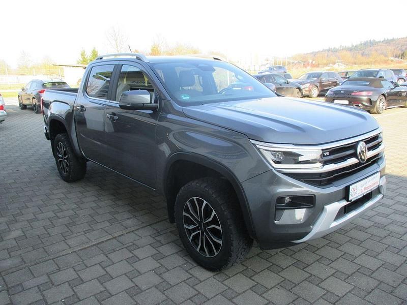 Gebraucht VW Amarok Style 241 PS (177 kW) 2023 Grau Pickup