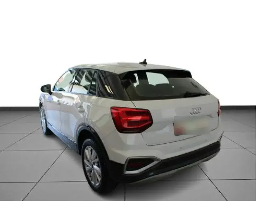 Gebraucht Audi Q2 Advanced 150 PS (110 kW) 2021 Weiß SUV