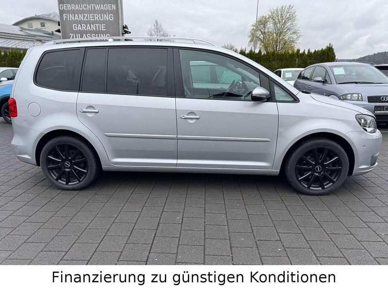 Gebraucht VW Touran Highline 140 PS (102 kW) 2011 Silber Van / Kleinbus