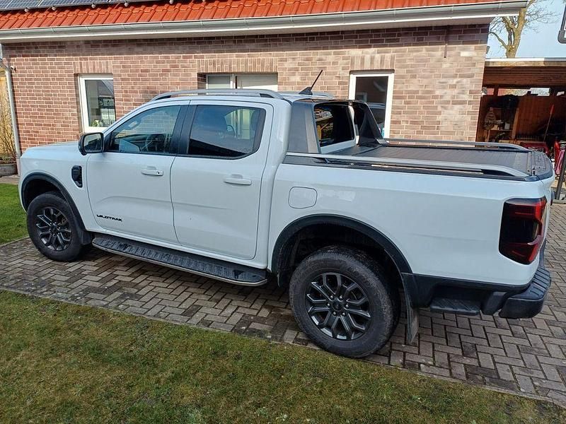 Gebraucht Ford Ranger Wildtrack 170 PS (125 kW) 2024 Weiß Pickup