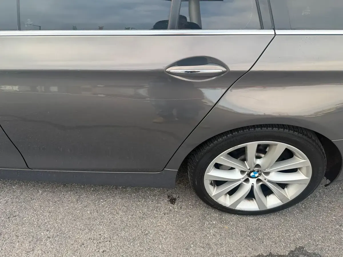 Gebraucht BMW 530 258 PS (189 kW) 2012 Andere farben Kombi