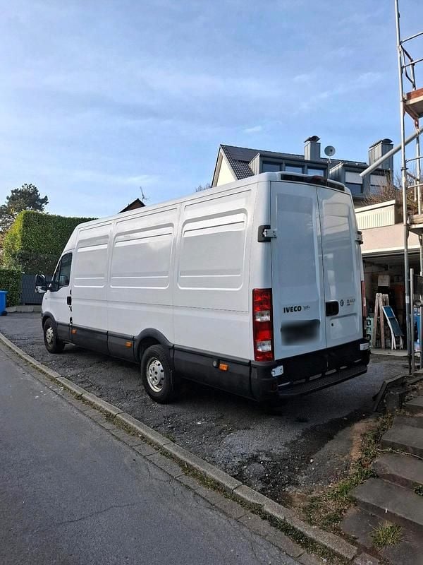 Gebraucht Iveco Daily 116 PS (85 kW) 2009 Weiß Van / Kleinbus