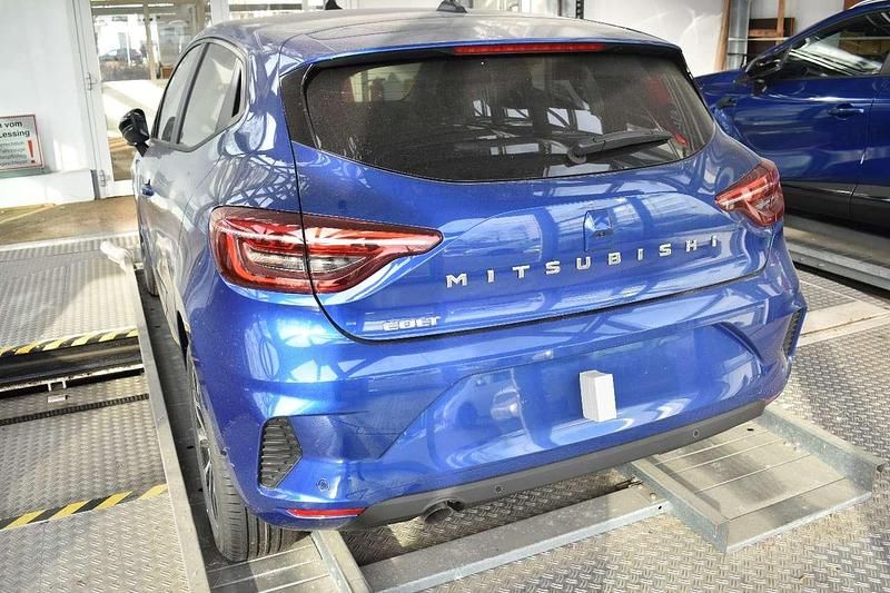 Neu Mitsubishi Colt Plus 67 PS (49 kW) 2025 Royalblau Kleinwagen