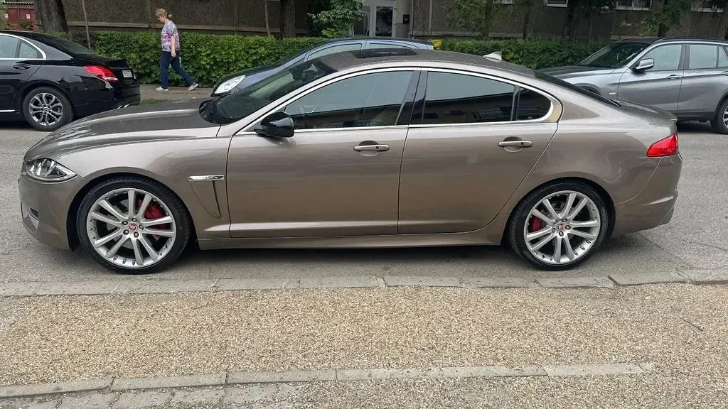 Gebraucht Jaguar XF S 275 PS (202 kW) 2015 Braun Limousine
