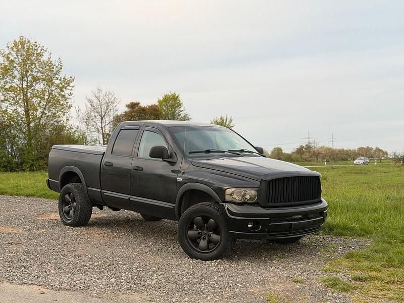 Usado Dodge Ram 345 CV (253 kW) 2004 Negro Pickup/Camioneta