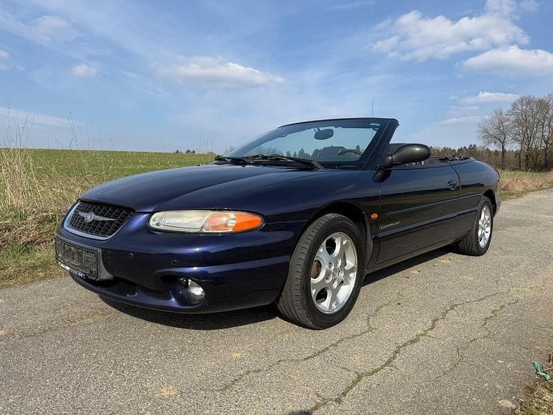 Gebraucht Chrysler Stratus Limited 163 PS (119 kW) 2000 Violett Cabrio