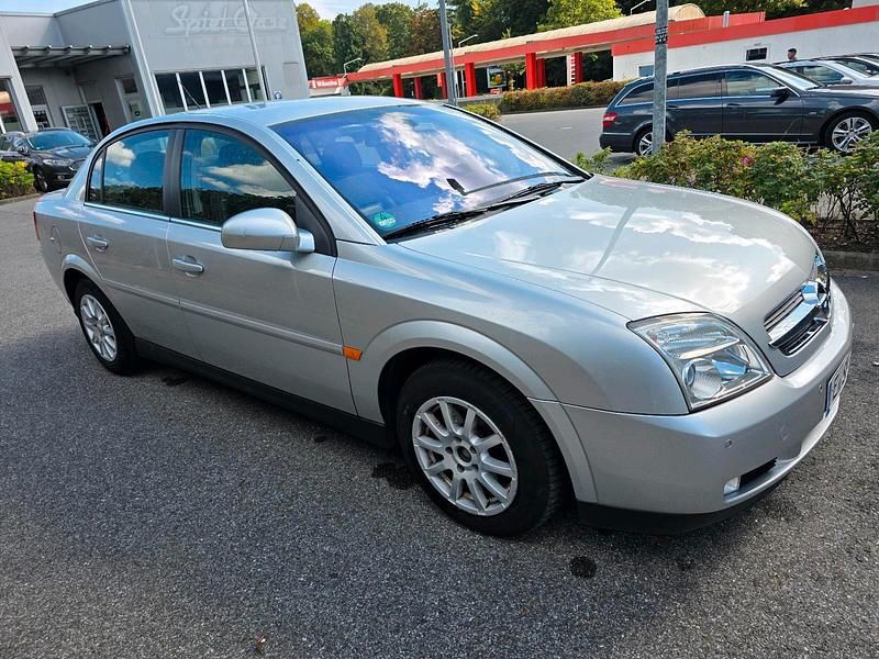 Silber Gebraucht 2002 Opel Vectra Limousine | 1.200 € (Guter Preis) - Bild 1/4