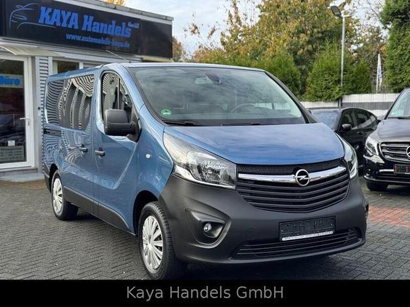 Blau Gebraucht 2017 Opel Vivaro Van / Kleinbus | 17.990 € (Fairer Preis) - Bild 1/4