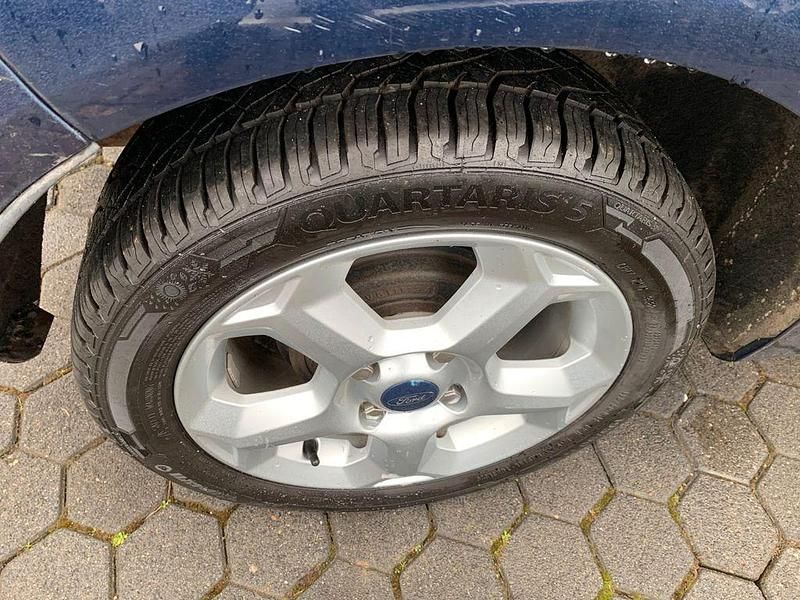 Gebraucht Ford Fiesta Trend 60 PS (44 kW) 2011 Blau Limousine