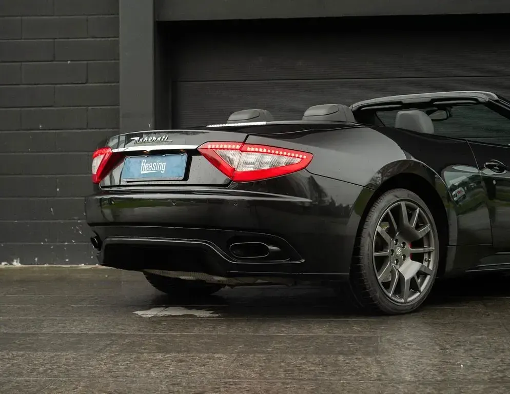 Gebraucht Maserati GranCabrio 450 PS (330 kW) 2012 Schwarz Cabrio