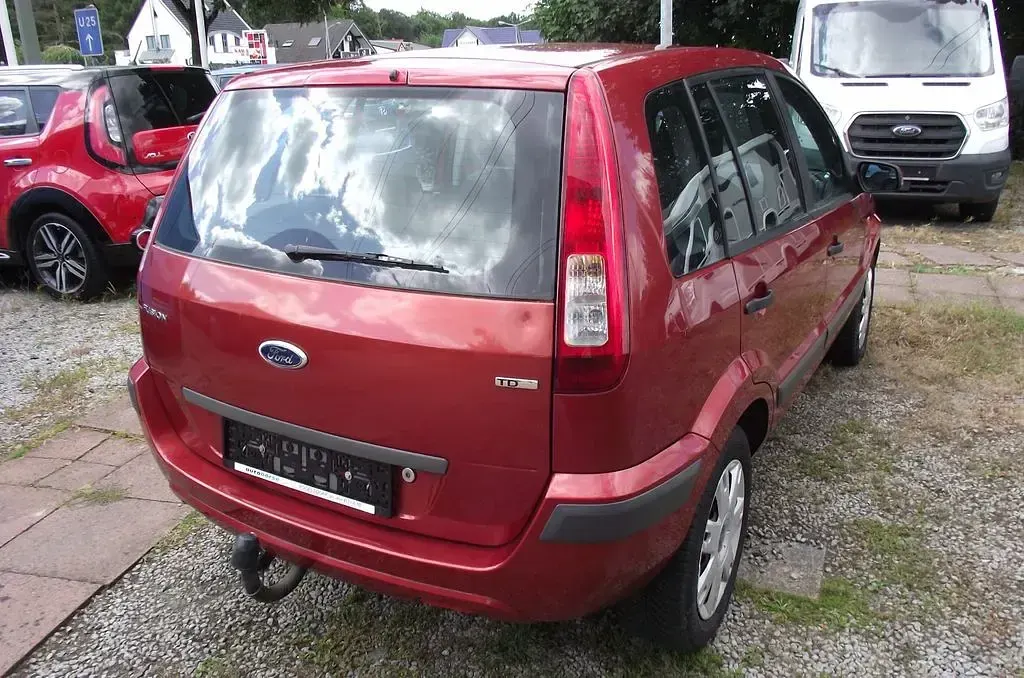 Gebraucht Ford Fusion Ambiente 90 PS (66 kW) 2007 Rot Kleinwagen
