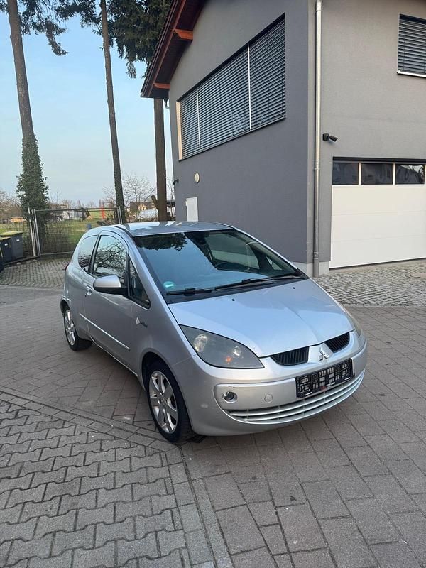 Gebraucht Mitsubishi Colt 95 PS (69 kW) 2007 Silber Kleinwagen