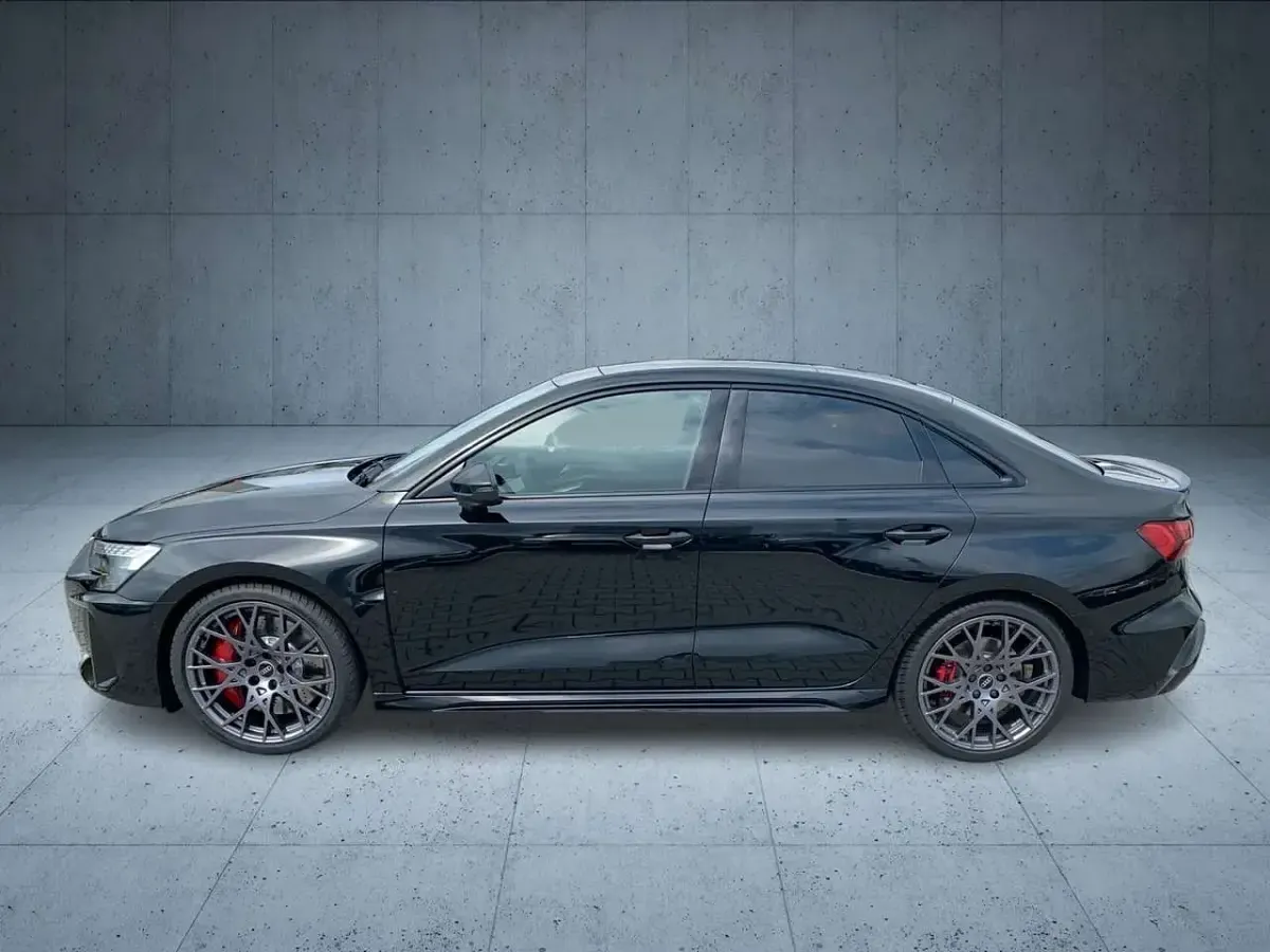 Gebraucht Audi RS3 Sport 400 PS (294 kW) 1990 Mythosschwarz metallic Limousine