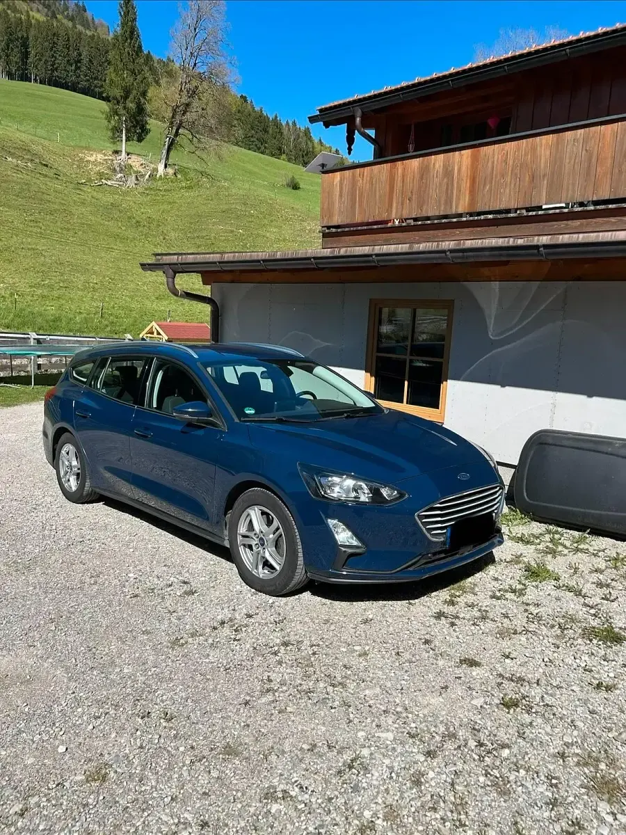 Używany Ford Focus 119 KM (87 kW) 2019 Niebieski Kombi