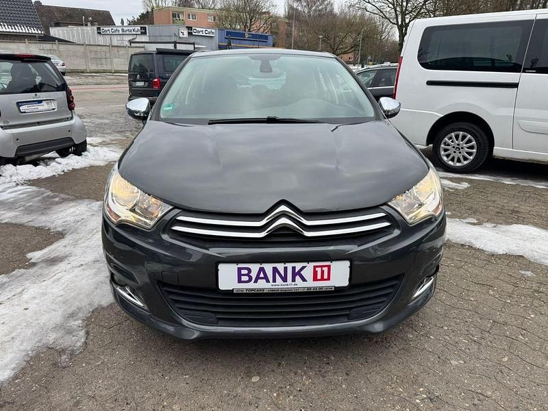 Gebraucht Citroën C4 SELECTION 114 PS (83 kW) 2013 Grau Limousine