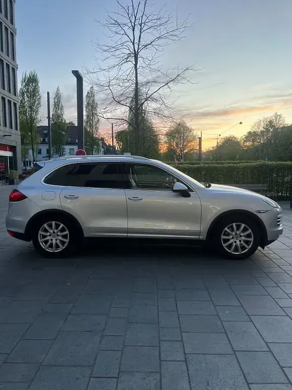 Usata Porsche Cayenne S 299 CV (219 kW) 2010 Argento SUV