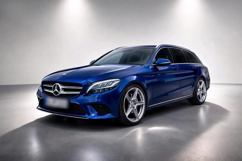 Gebraucht Mercedes C300e 306 PS (225 kW) 2020 Blau Kombi