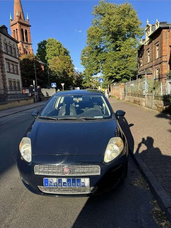 Blau Gebraucht 2009 Fiat Grande Punto Active Kleinwagen | 1.800 € (Etwas zu teuer) - Bild 1/4