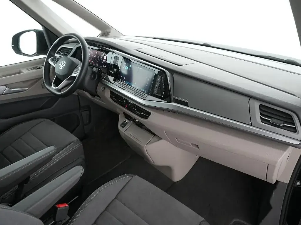 Gebraucht VW Multivan Life 150 PS (110 kW) 2025 Schwarz Van / Kleinbus