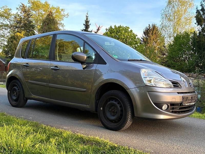 Gebraucht Renault Grand Modus Dynamique 75 PS (55 kW) 2009 Grau Van / Kleinbus
