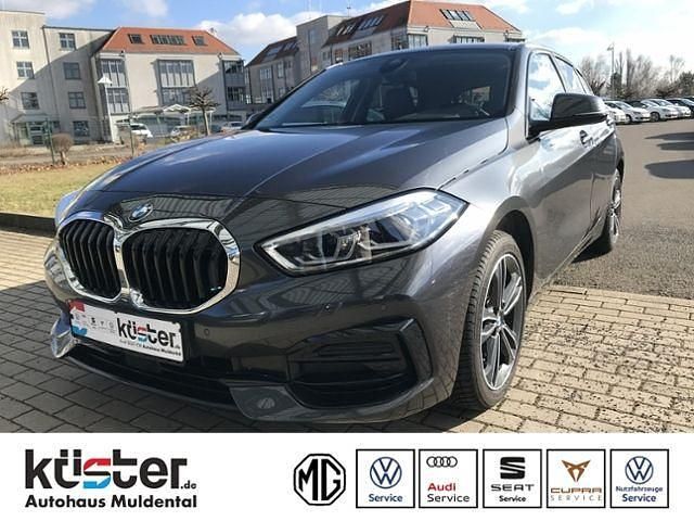 Gebraucht BMW 118 Shadowline 136 PS (100 kW) 2021 Grau Kleinwagen
