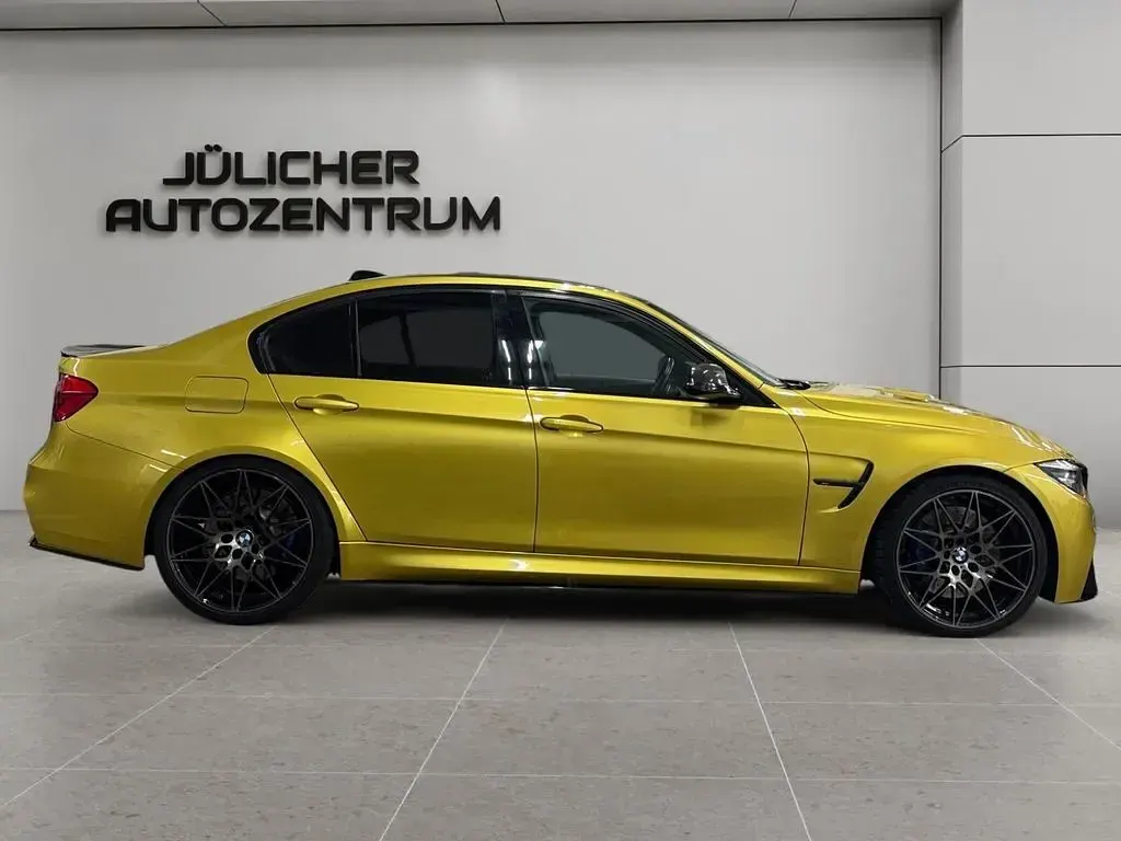 Używany BMW M3 Shadowline 450 KM (330 kW) 2018 Żółty Sedan/Limuzyna