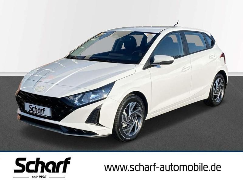 Weiss Neu 2025 Hyundai i20 Trend Kleinwagen | 19.990 € (Fairer Preis) - Bild 1/4