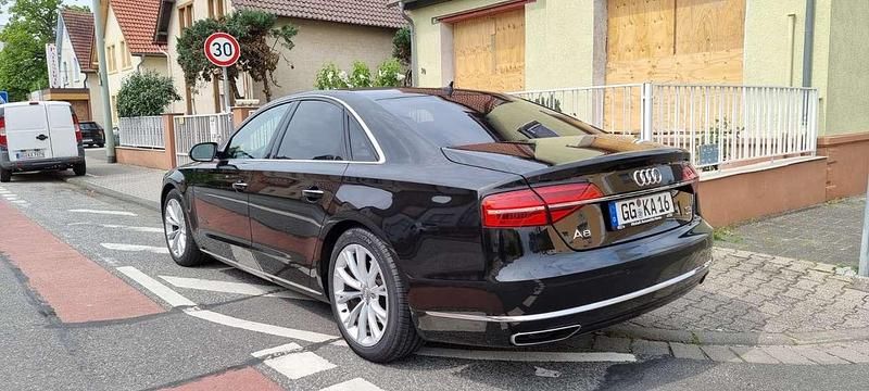 Usata Audi A8 262 CV (192 kW) 2019 Nero Berlina