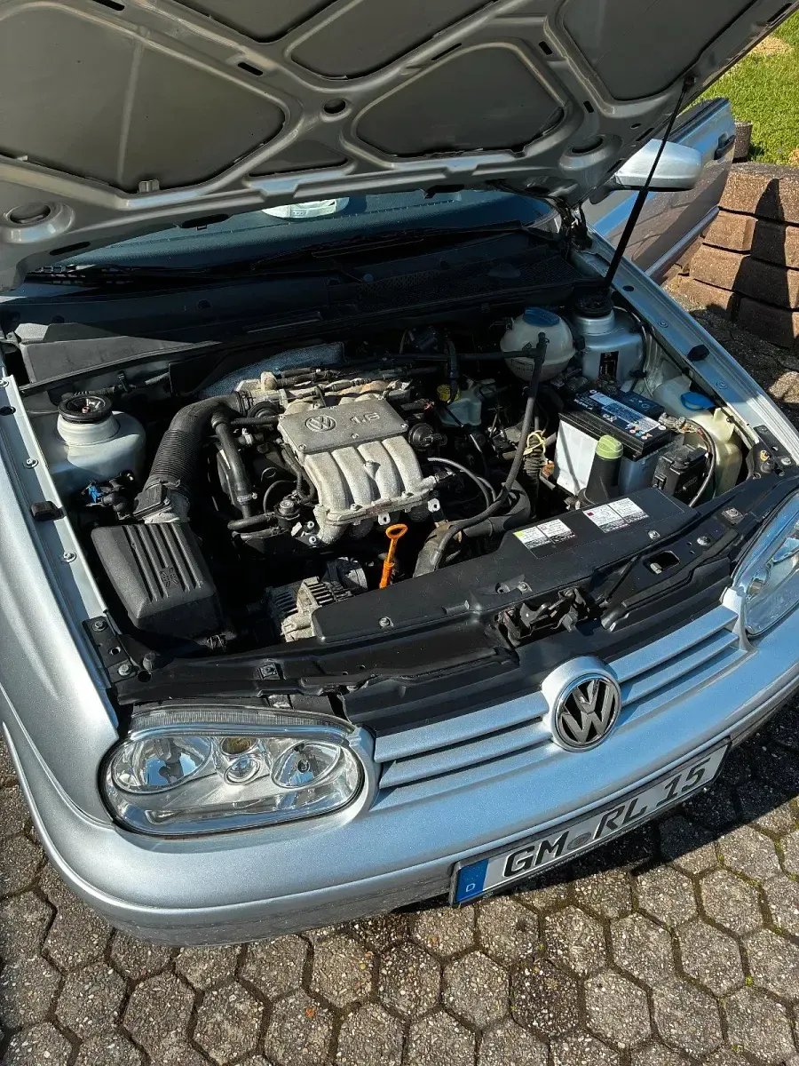 Gebraucht VW Golf 101 PS (74 kW) 2000 Silber Cabrio